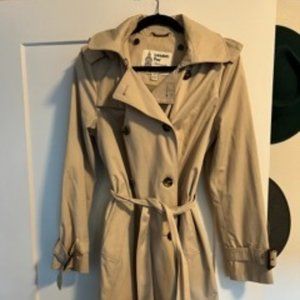 London Fog Double Breasted Belted Trench Coat in British Khaki Size Medium